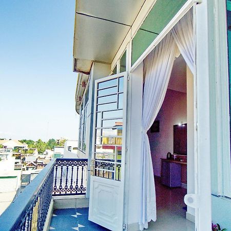 Hotel Hai Chau Тяудок Екстер'єр фото
