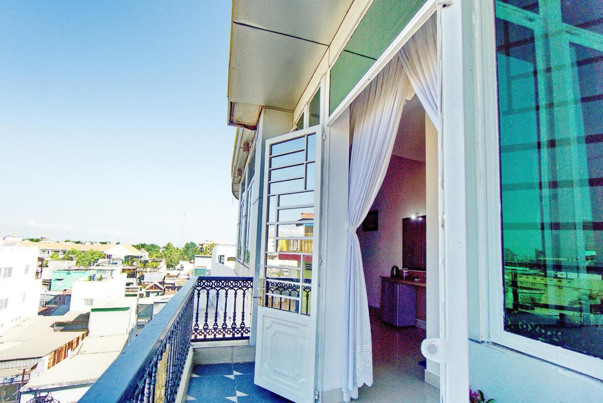 Hotel Hai Chau Тяудок Екстер'єр фото